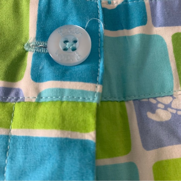 Lily Pulitzer NWT Women's Stretch Blue Green and Purple Capri’s w Ocean theme 8 - Picture 3 of 7